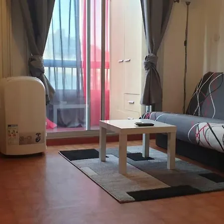アパート Apartamento Madragde *